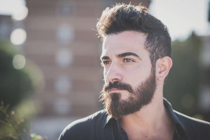 Best Beard Dye For Sensitive Skin (5 Gentle Choices For Color)