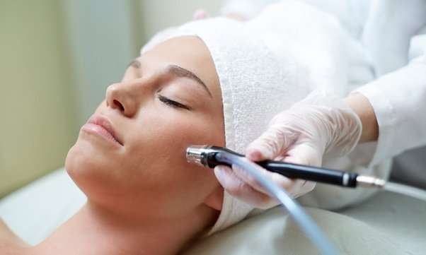 Can skin laser treatment (facial hair)cause cancer?